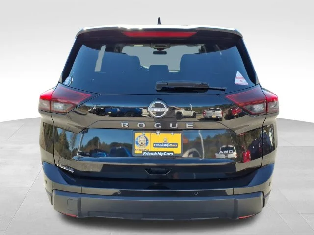 Used 2024 Black Nissan S image 10