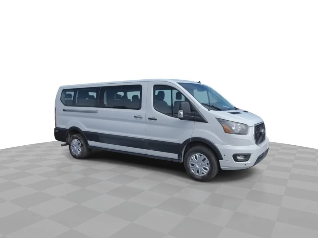 2024 Ford Transit Passenger Van XL - Photo 6