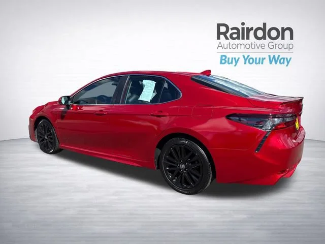 Used 2021 Supersonic Red Toyota SE image 5