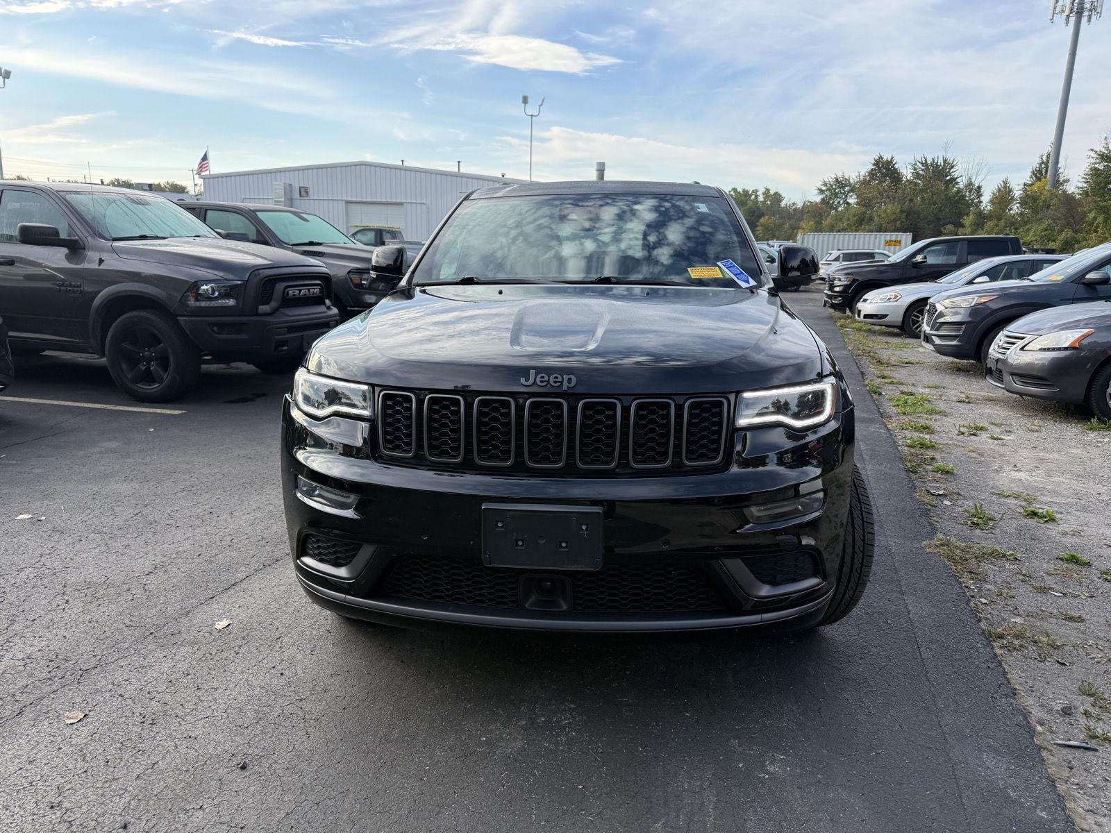 Used 2020 Diamond Black Crystal Pearlcoat Jeep High Altitude image 7
