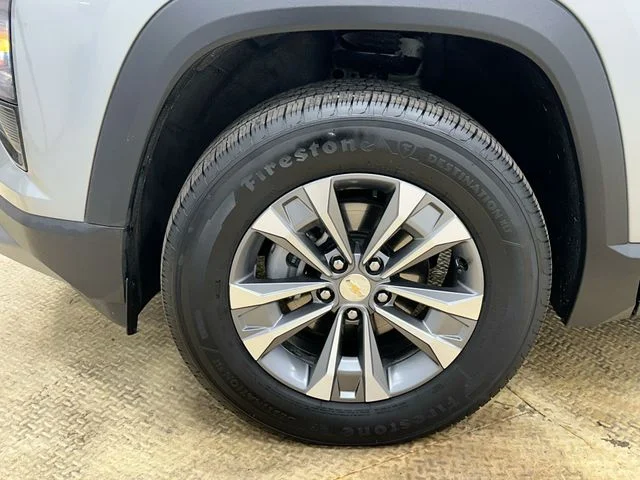 Used 2025 Gray Chevrolet LT image 19