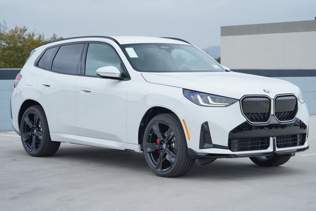 New 2026 Alpine White BMW 30 xDrive image 3