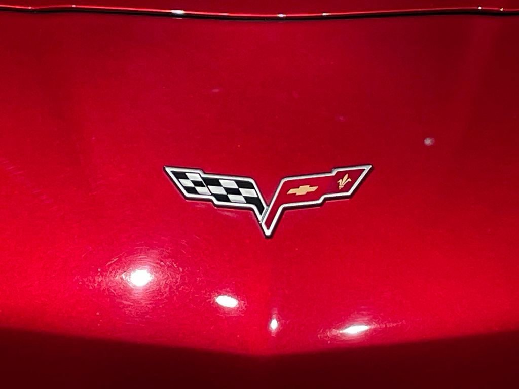 Used 2005 Magnetic Red Metallic Chevrolet NA image 5