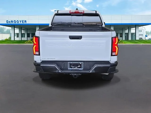 2026 Chevrolet Colorado Z71 - Photo 9