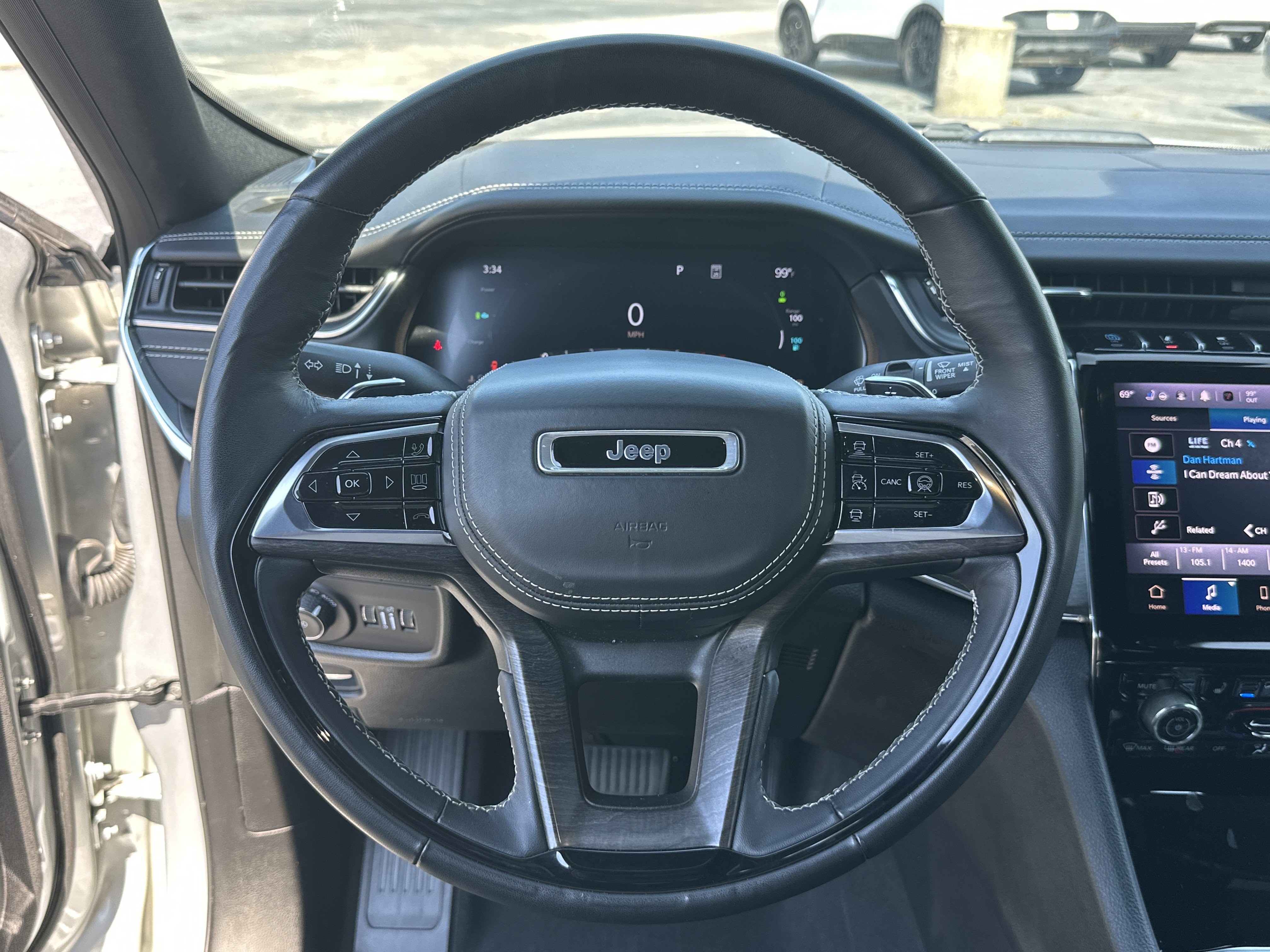 Used 2024 Silver Zynith Jeep Overland image 28