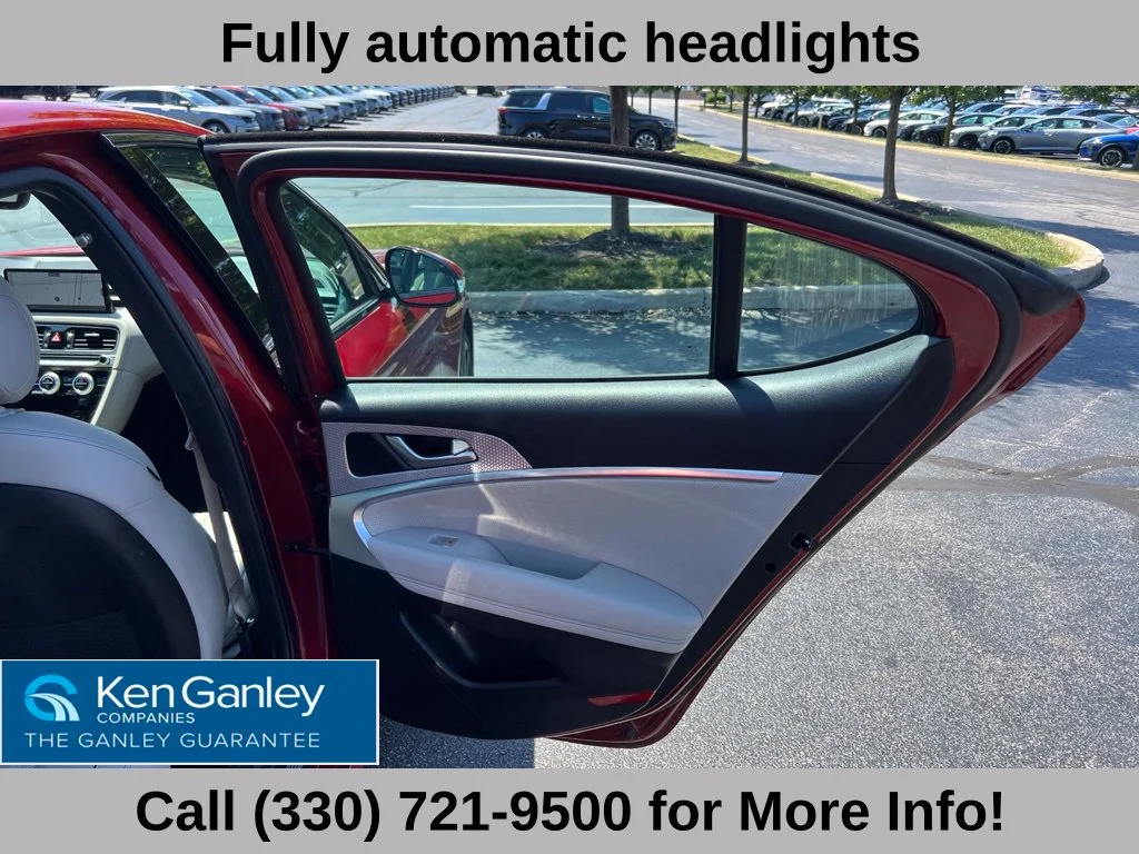 2023 GENESIS G70 Standard - Photo 50
