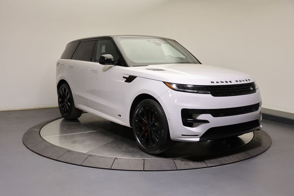 New 2026 Borasco Grey Land Rover Dynamic SE image 7