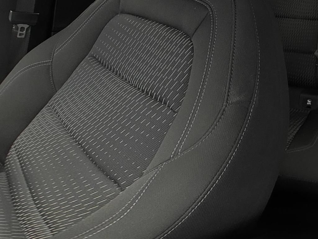 2025 Chevrolet Equinox LT - Photo 12