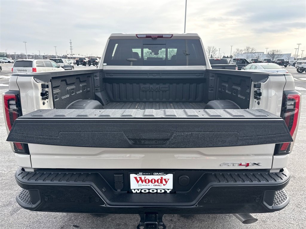 2026 GMC SIERRA HD - Image 33