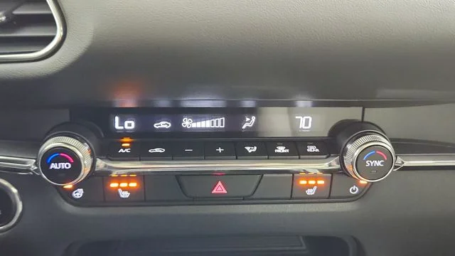 2025 Mazda CX-30 Turbo Premium Plus - Photo 22