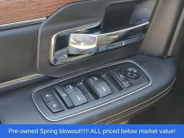 Used 2018 Black Ram Laramie image 21