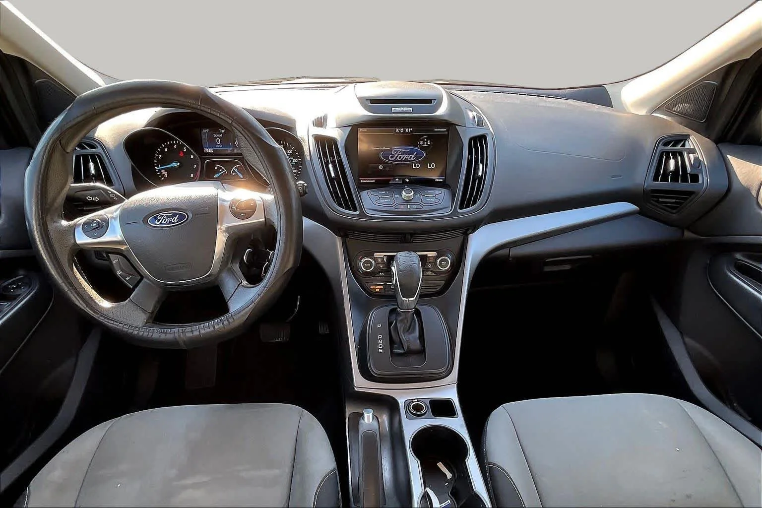 Used 2015 Tuxedo Black Ford SE image 14