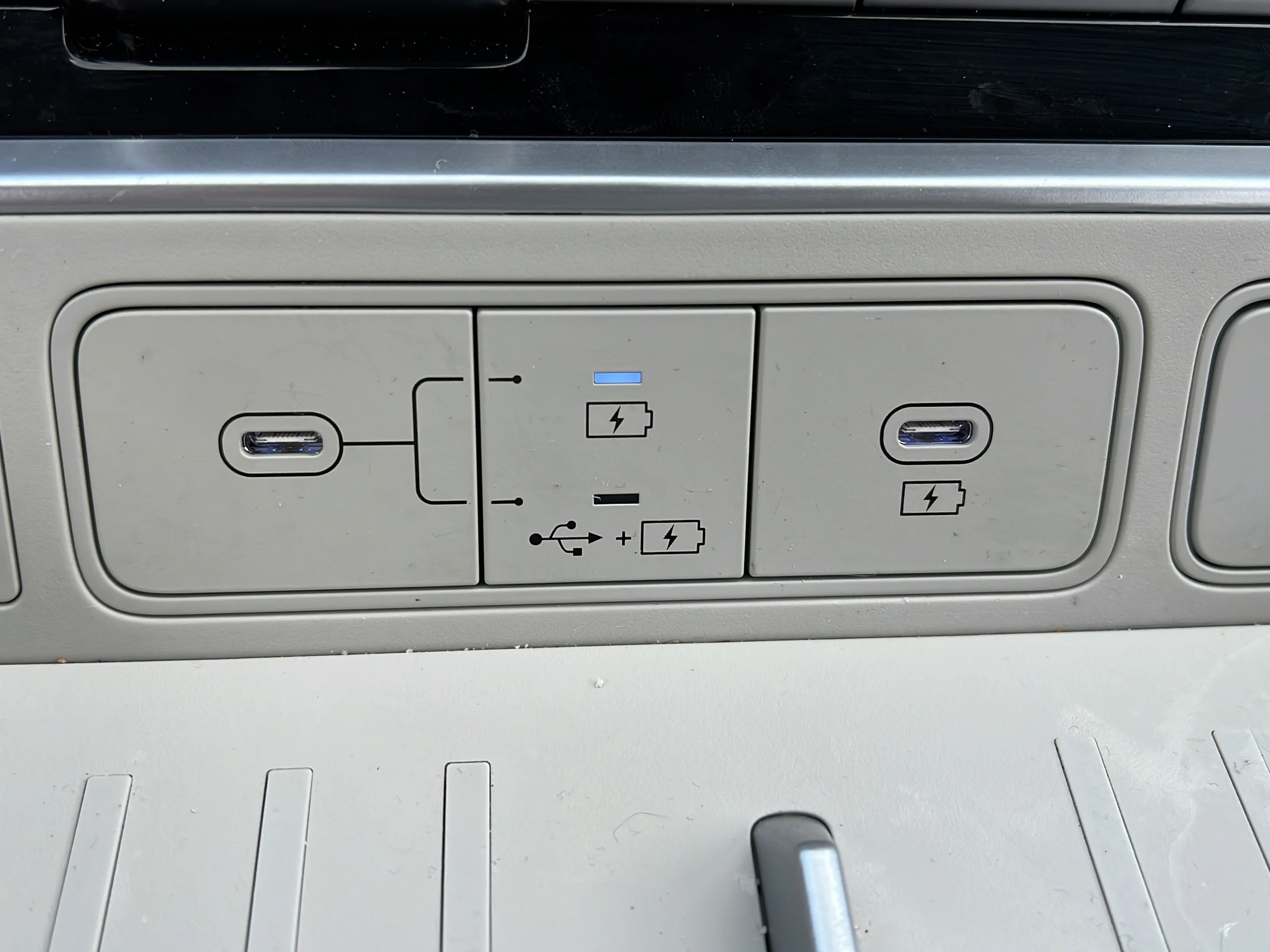 Used 2025 Ecotronic Gray Matte Hyundai Calligraphy image 33