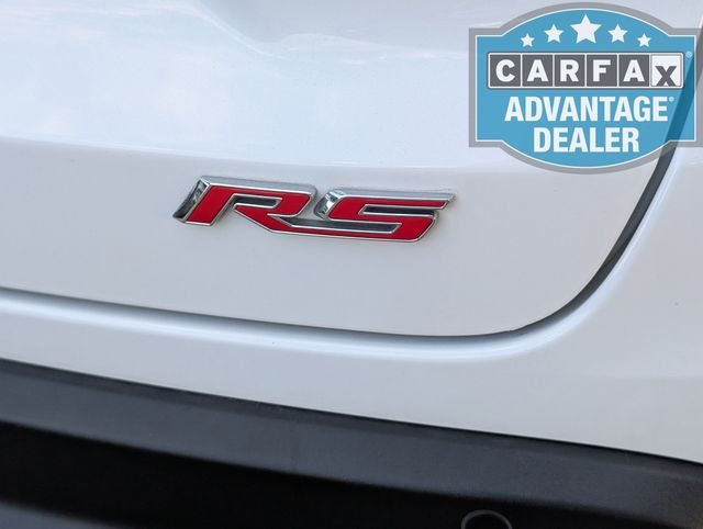 Used 2025 Summit White Chevrolet 2RS image 32