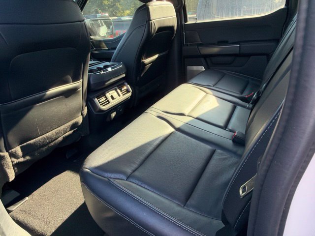 Used 2024 Avalanche Ford Lariat image 10