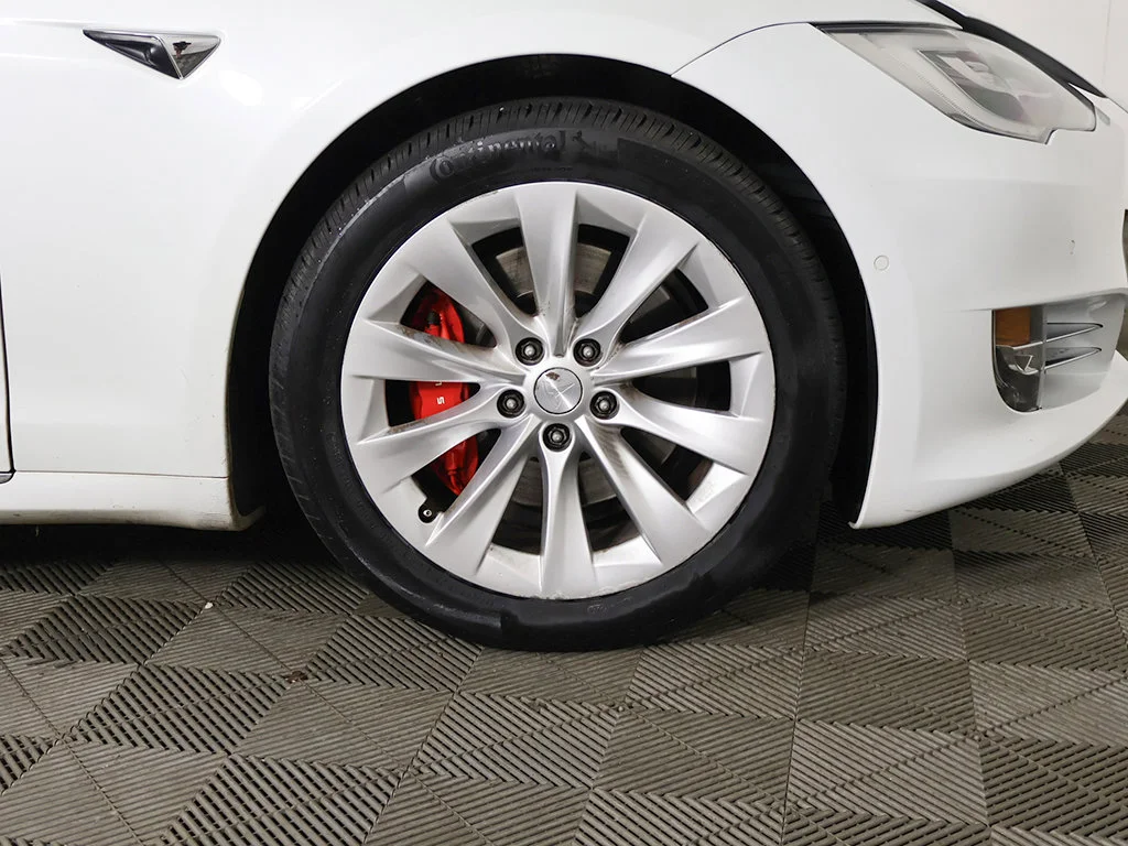 Used 2019 Pearl White Multi-Coat Tesla Performance image 21
