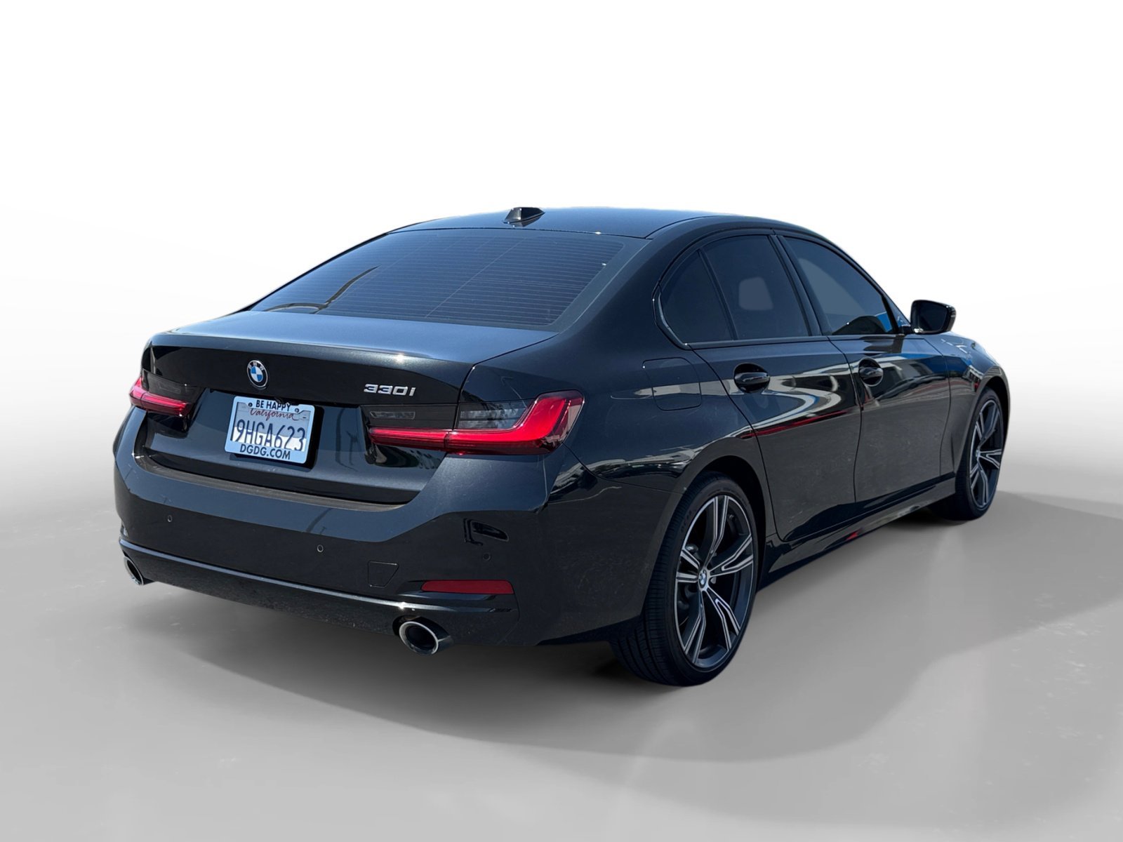 Used 2023 Black Sapphire Metallic BMW 330i image 5