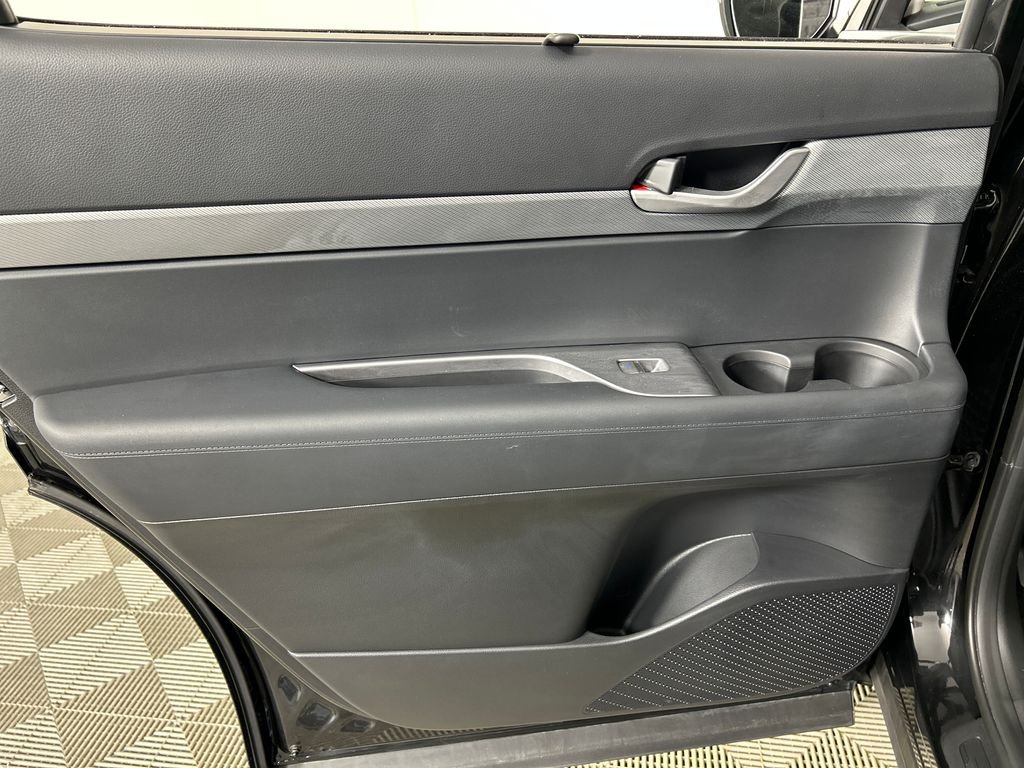 Certified Used 2025 Black Hyundai XRT image 17