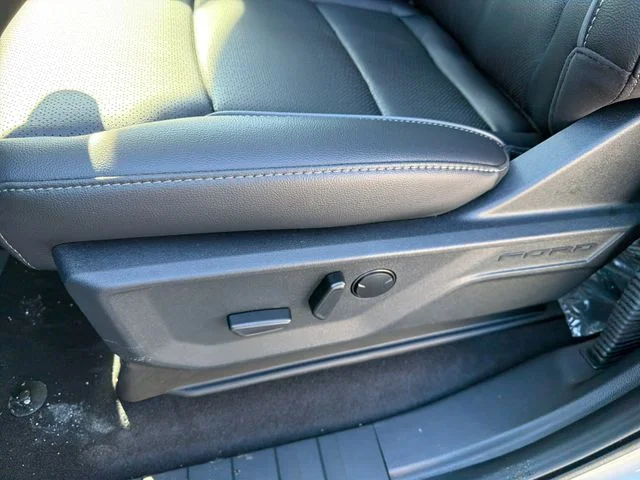 New 2026 Iconic Silver Metallic Ford Lariat® image 26