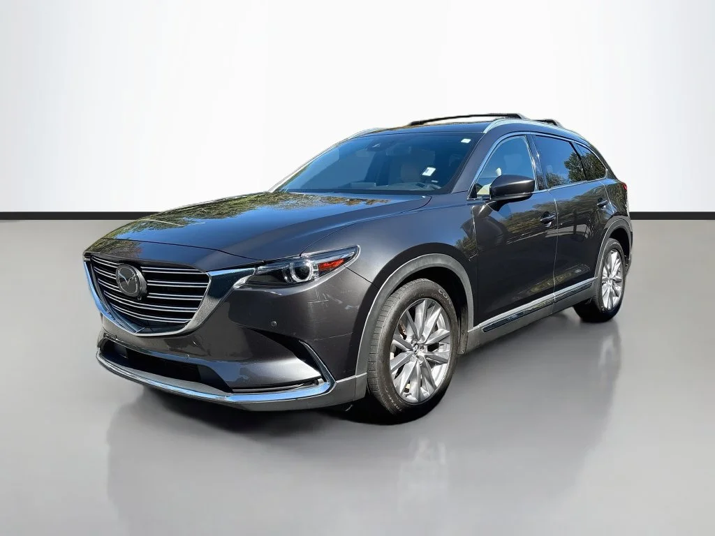 Used 2020 Machine Gray Mazda Grand Touring image 3