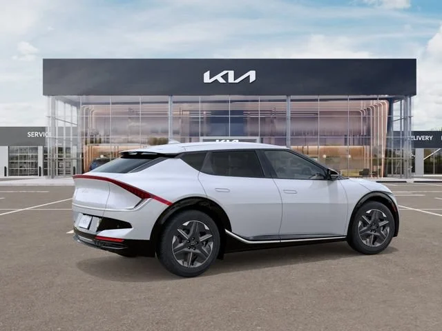 New 2026 Glacial White Pearl Kia Light Long Range image 6