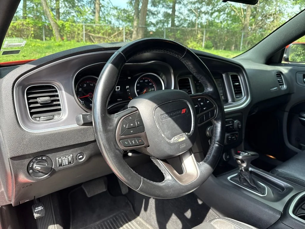 Used 2020 Orange Dodge SXT image 14