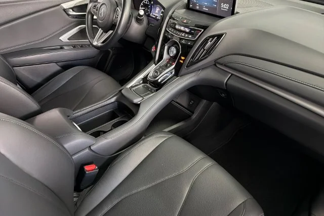 Used 2023 Lunar Silver Metallic Acura Base image 21