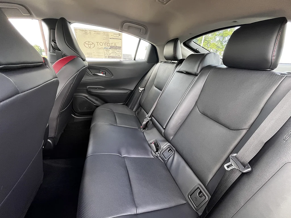 2026 Toyota Prius Plug-in Hybrid XSE Premium - Photo 10