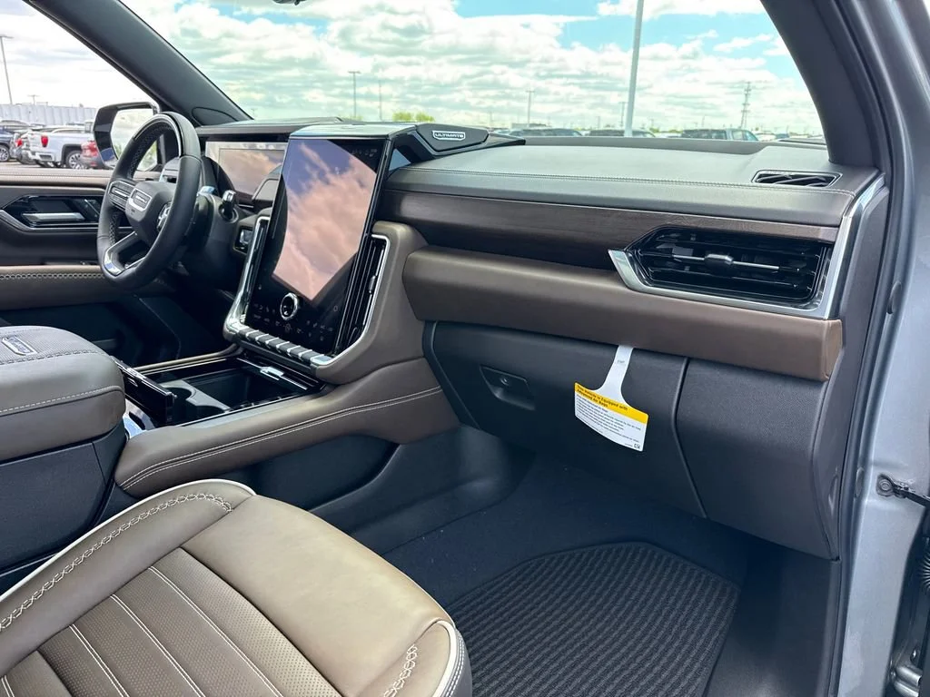 2026 GMC Yukon XL Denali Ultimate - Photo 42