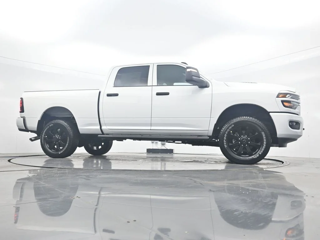 New 2026 Bright White Clear-Coat Exterior Paint RAM  image 35