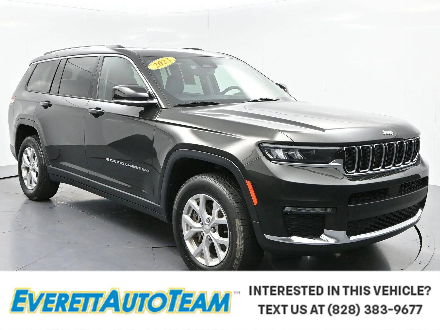 Used 2023 Rocky Mountain Pearlcoat Jeep Limited image 1