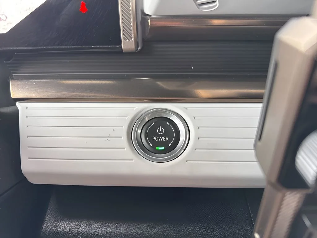 Used 2024 Interstellar White GMC 2X image 25