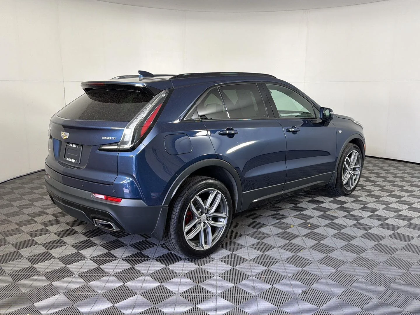 Used 2021 Twilight Blue Metallic Cadillac AWD Sport image 5