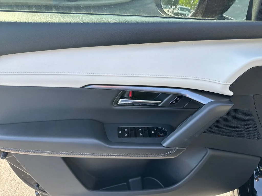 New 2026 Jet Black Mazda 2.5 S Preferred image 9