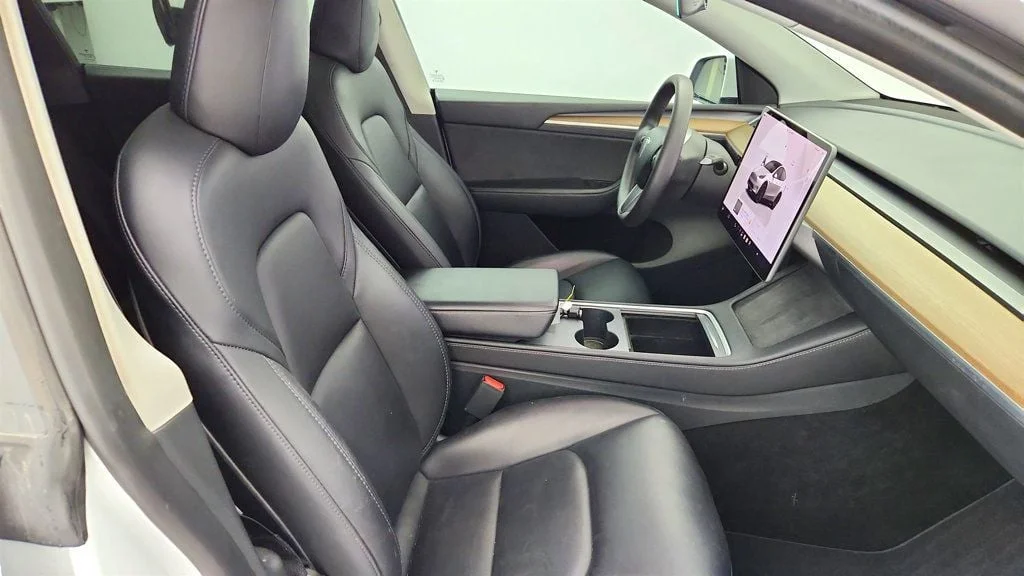 Used 2023 Pearl White Multi-Coat Tesla Performance AWD image 29