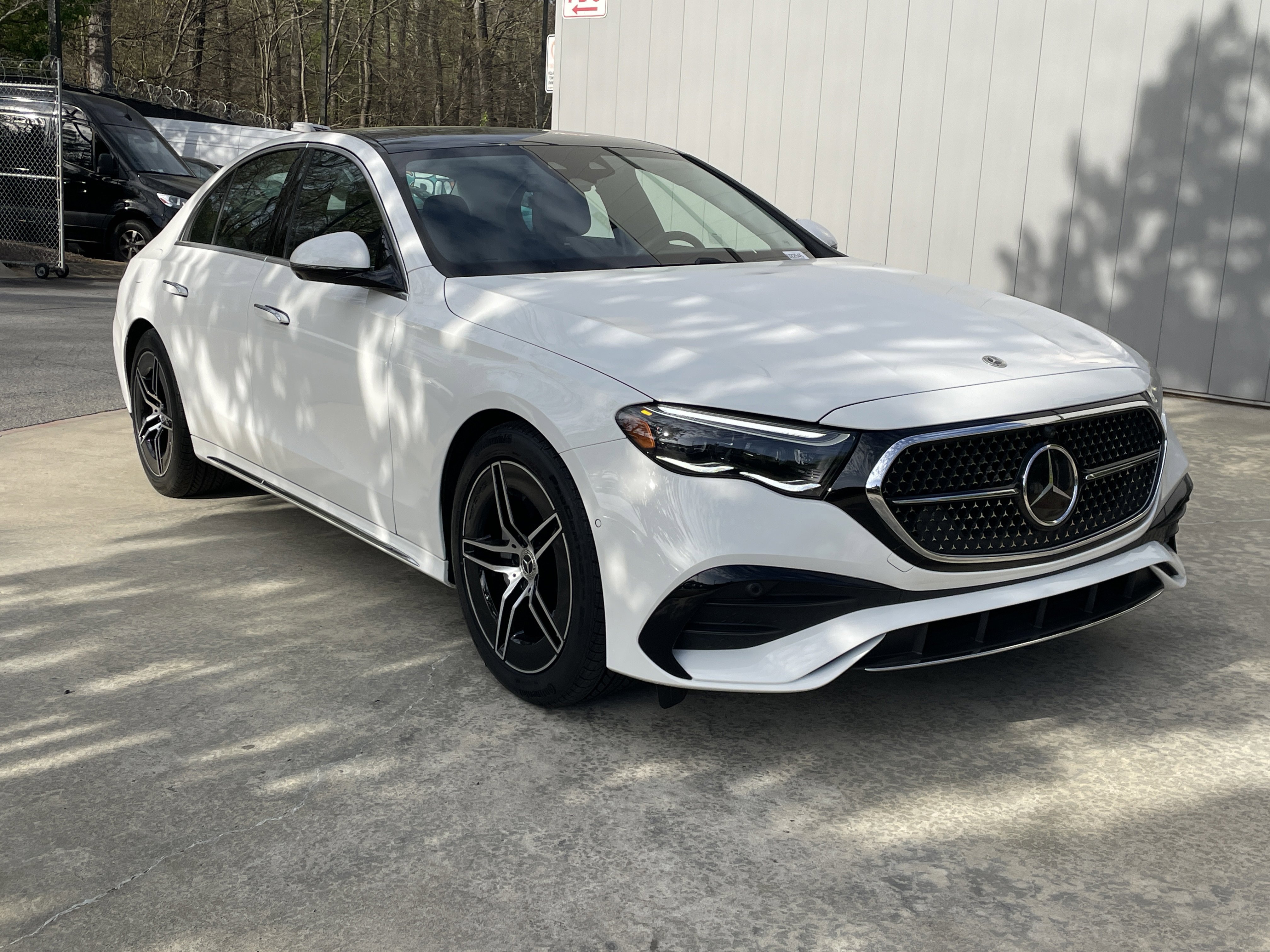 Certified Used 2025 Polar White Mercedes-Benz E 350 RWD Sedan image 4
