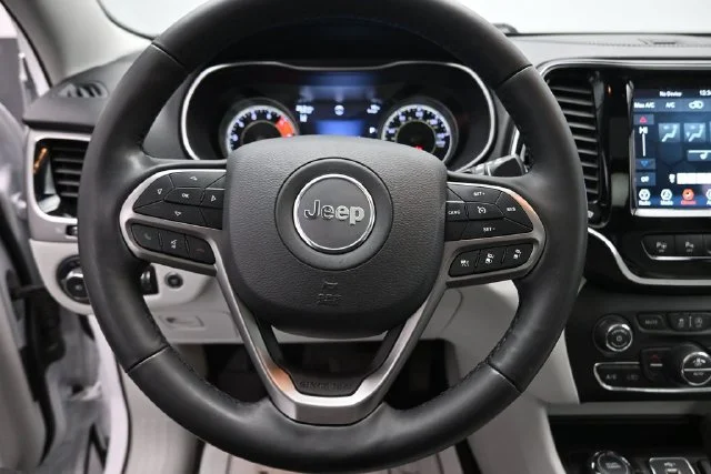 Used 2021 Bright White Clearcoat Jeep Limited image 16