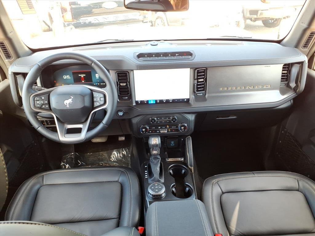 New 2025 Carbonized Gray Metallic Ford Badlands® image 26