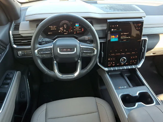 Used 2026 Silver GMC Elevation image 11