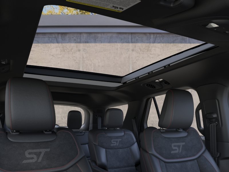 New 2026 Star White Metallic Tri-Coat Ford ST image 22