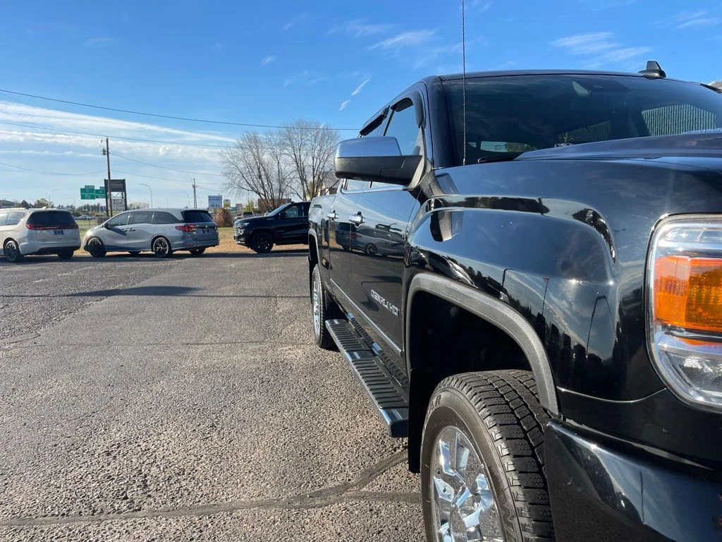 Used 2016 Black GMC Denali image 15