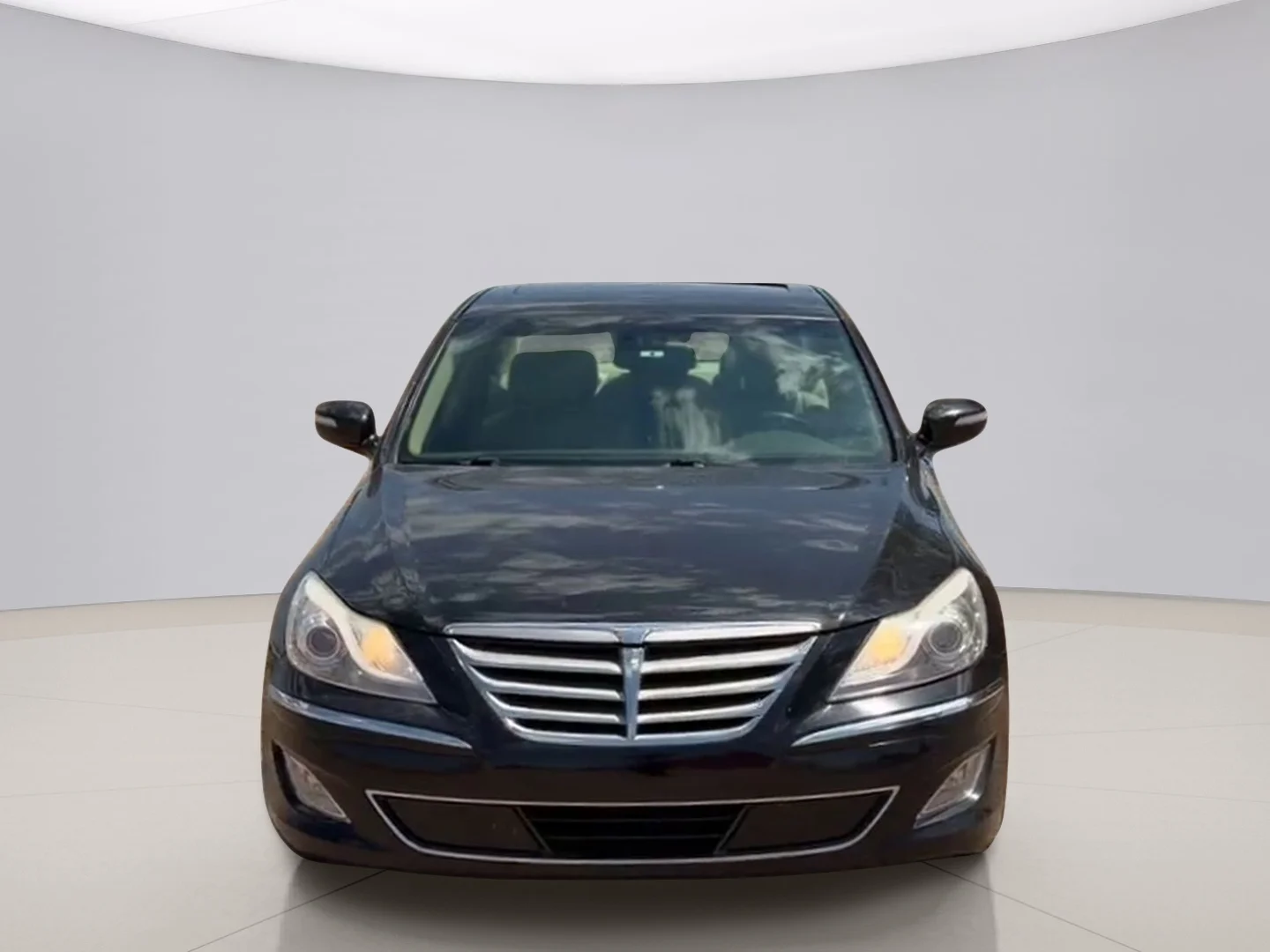 Used 2012 Black Hyundai 3.8L image 8
