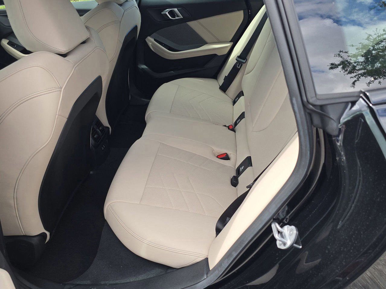 2026 BMW 2 Series 228 - Photo 18