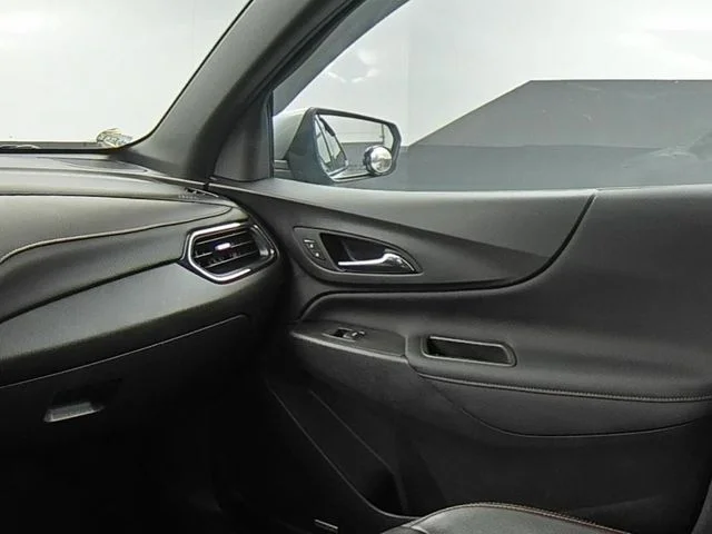 Used 2024 Gray Chevrolet RS image 40