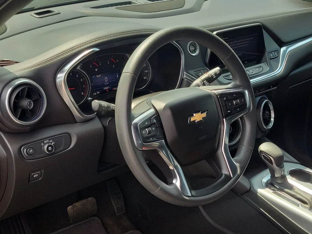 Used 2021 Black Chevrolet LT image 7