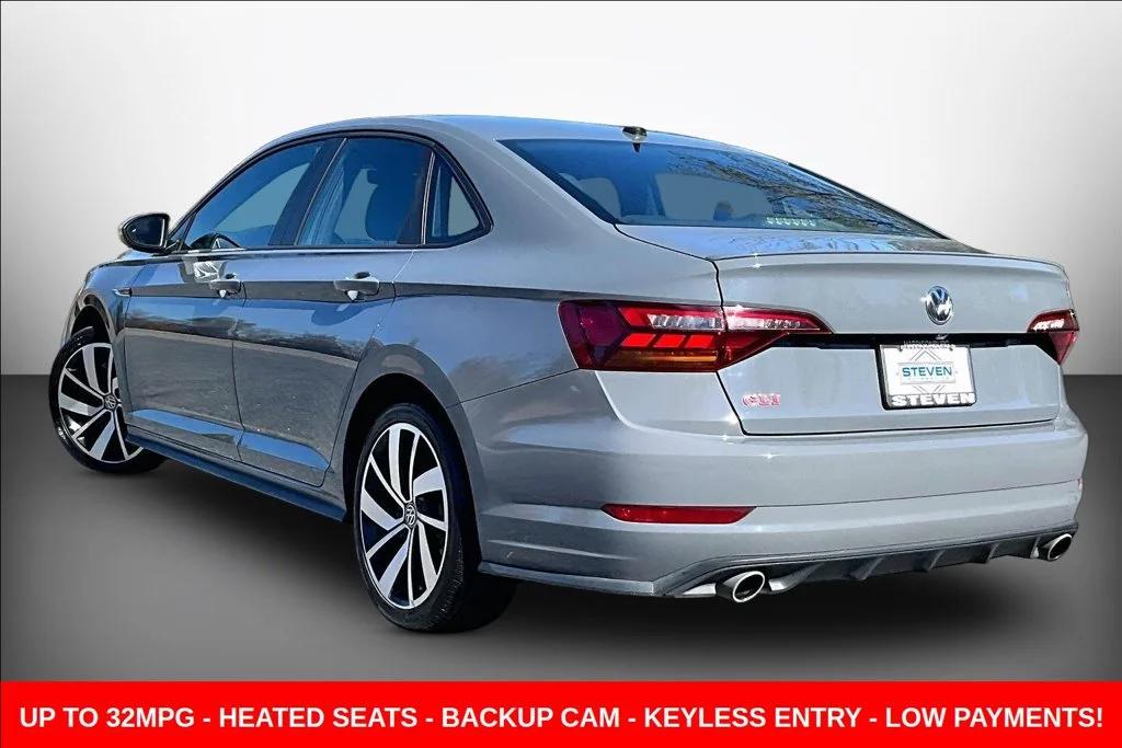 Used 2019  Volkswagen 2.0T S image 4