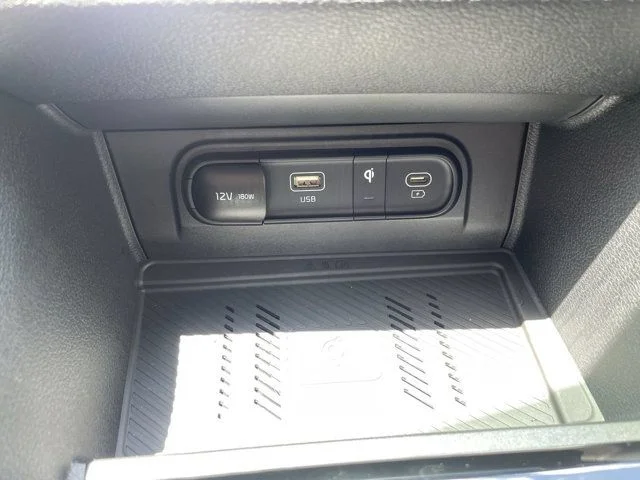 Used 2023 Blue Kia SX image 24