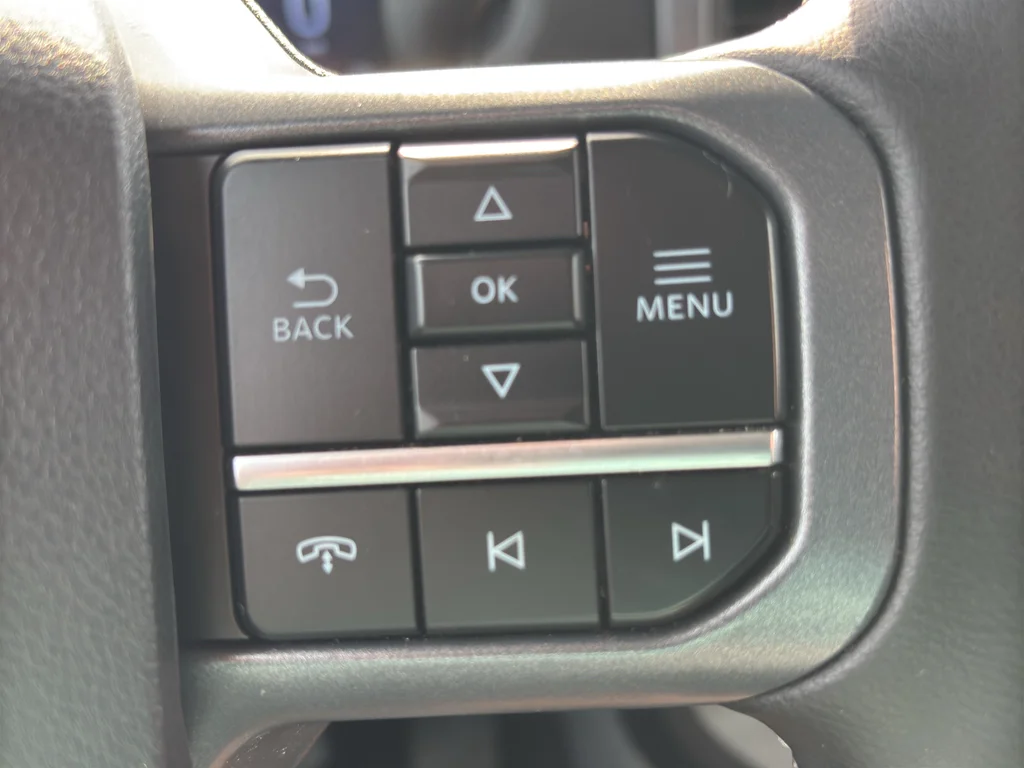 Used 2024 Oxford White Ford XLT image 17