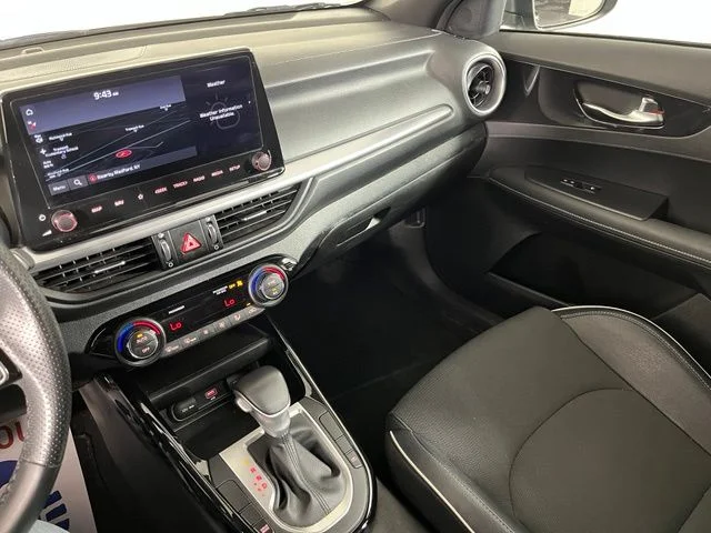 Used 2023 Black Kia GT-Line image 30