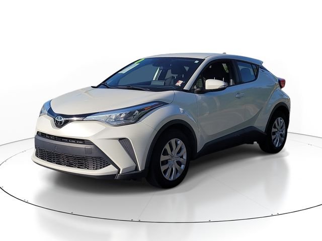 Used 2020 White Toyota LE image 2